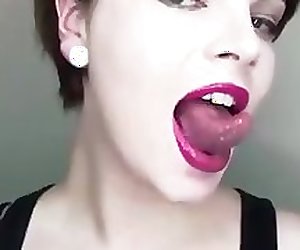 sloppy tongue